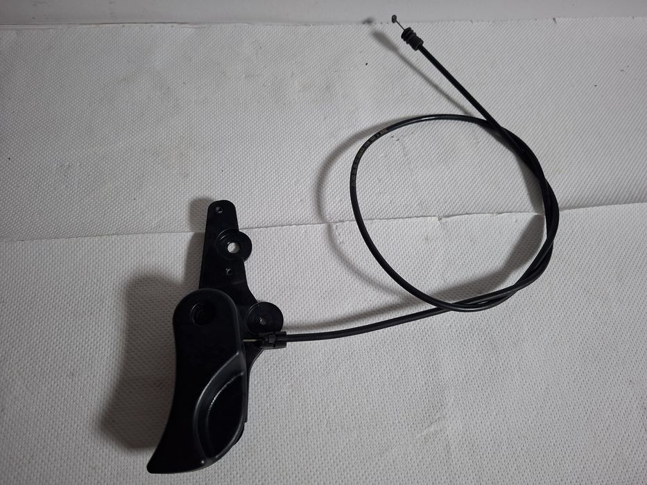 Ansamblu Mâner Deschidere Capotă + Cablu Original BMW Seria 3 E90 E91 E92, Seria 1 E87, X1 E84
