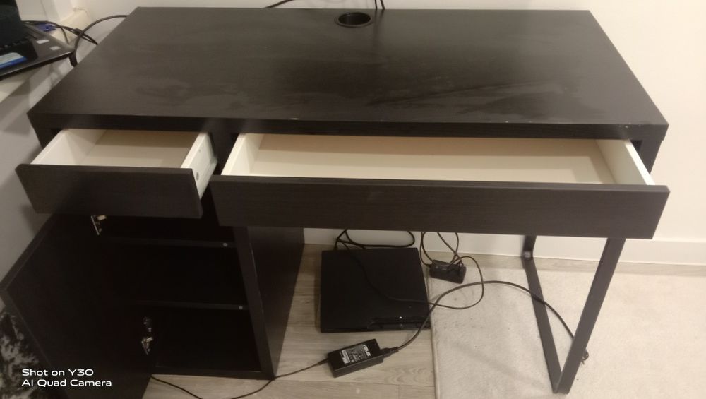 Продам стол в хорошем состоянии