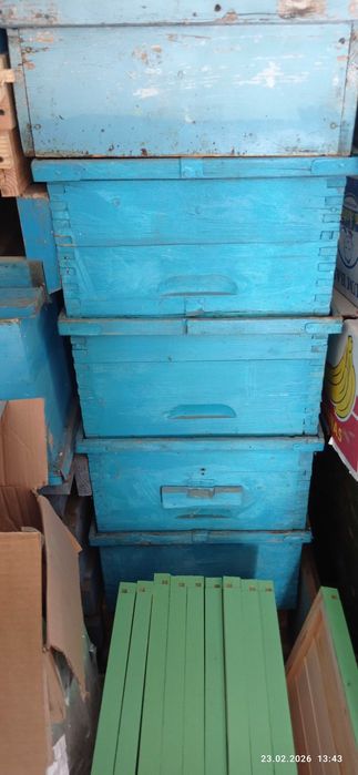 Корпуси ЛР и дванайсет рамкови магазини