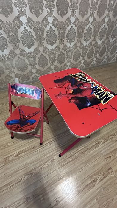 Продам детский стол с стулчиком