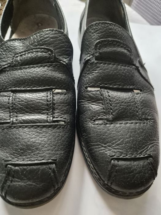 Мужские чёрные мокасины
