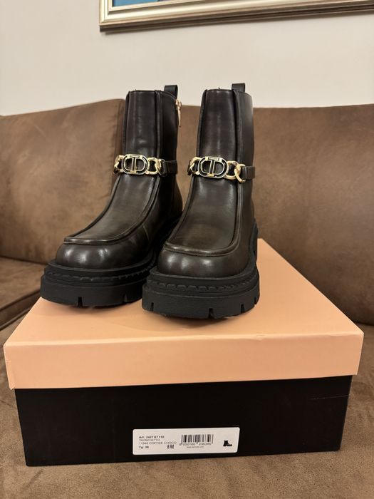 Кожени боти Twinset