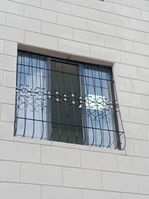 Решётки на окна металлические