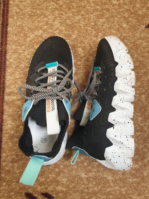 Дамски маратонки