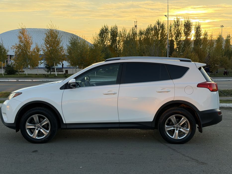 Продается Toyota Rav4