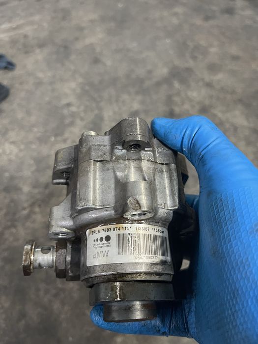 Pompa servodirectie pentru BMW X3,E83,M57