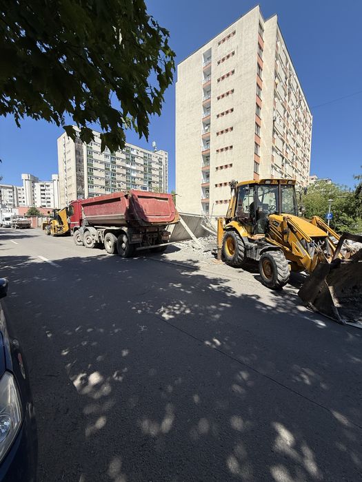 Firma Autorizata Demolam Garaje de Beton sau Tabla