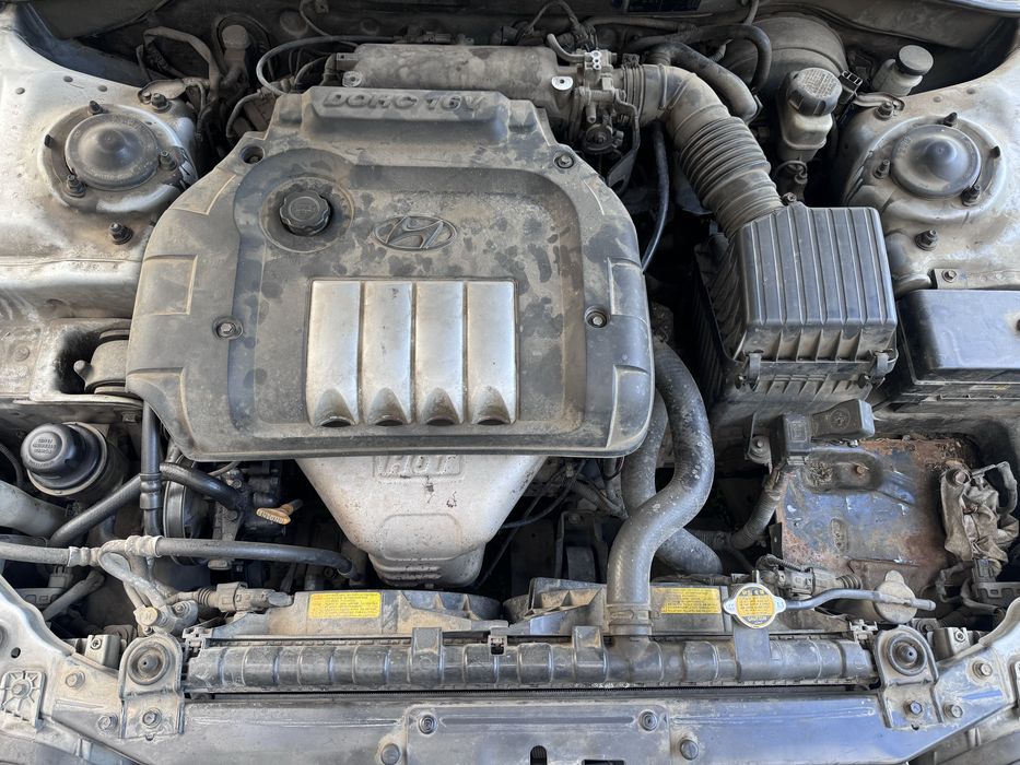 Hyundai Sonata 2.0i 131hp 2005г На Части