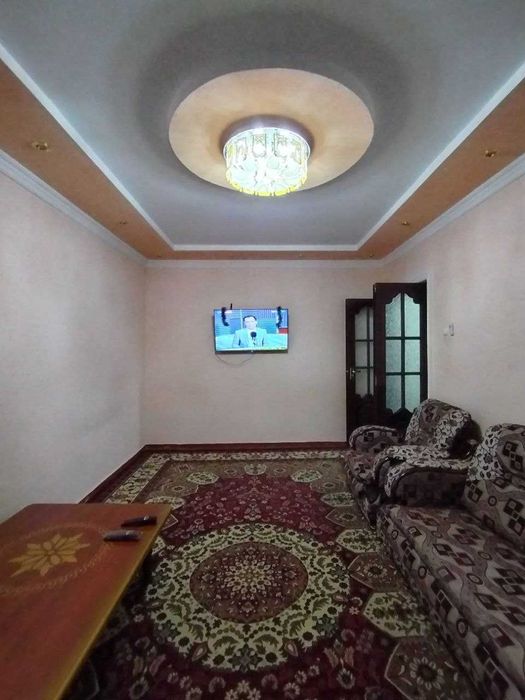 Сдается 3х комнатная квартира ор.р Чевар остановка цена 250 у.е