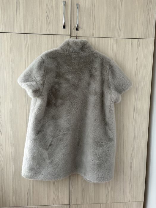 Продам новую жилетку