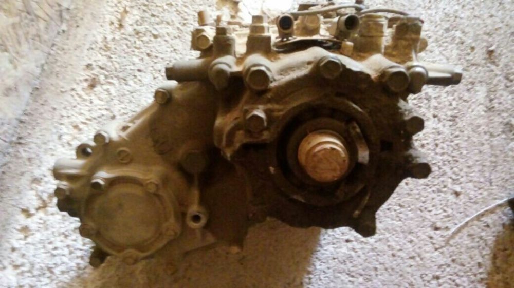 Продаю раздатку с Mitsubishi Pajero