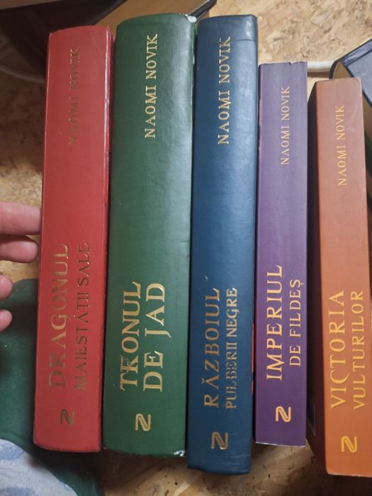 5 carti Seria Temeraire-Naomi Novik