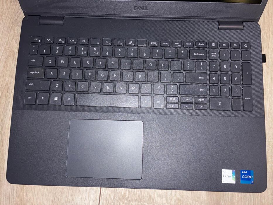 Dell Vostro 3500 i7-1165G7 | 16GB RAM | SSD 512GB | Windows 11 Pro