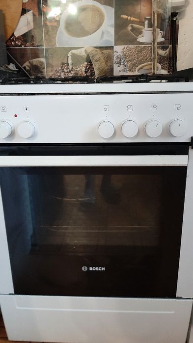 Продам газовую плиту Bosch