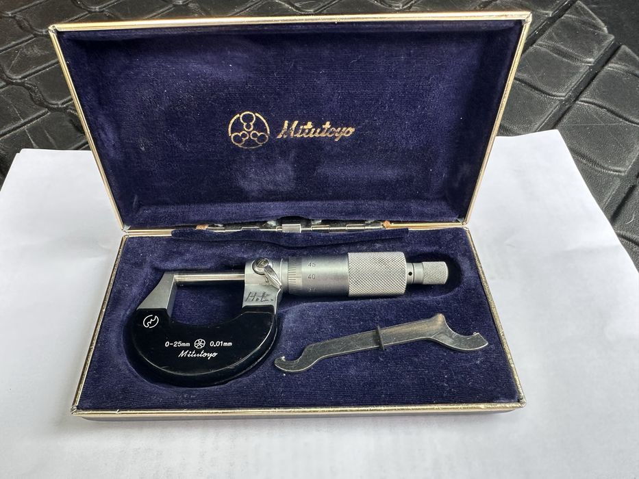 Micrometru Mitutoyo