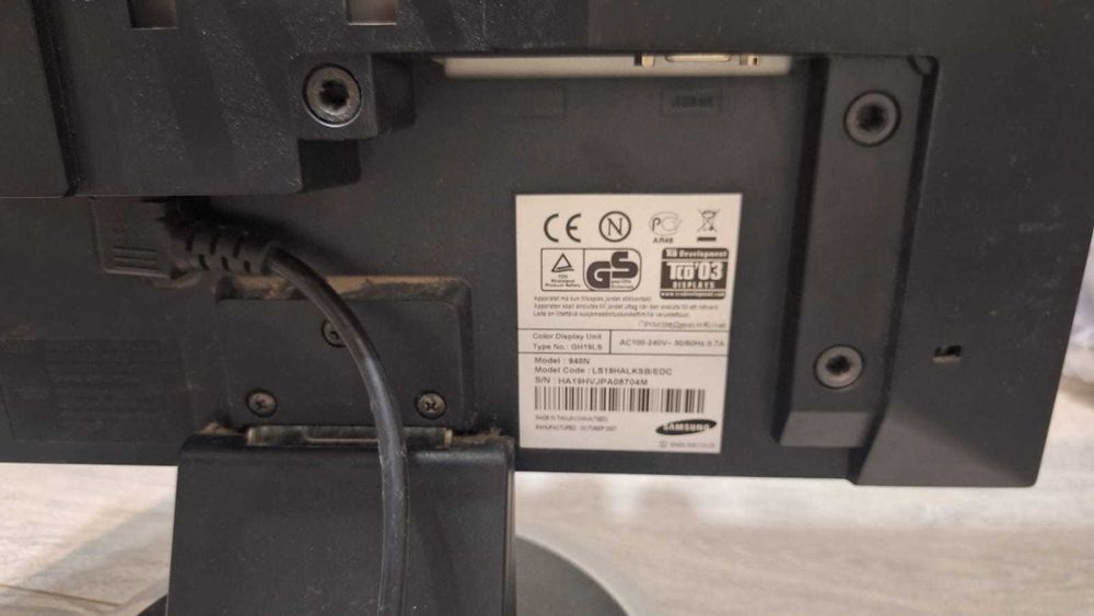 Продам мониторы Samsung