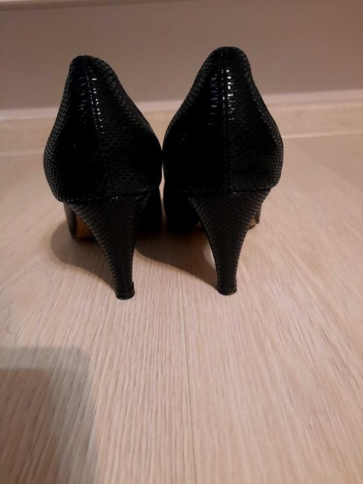 Pantofi stiletto Authentic