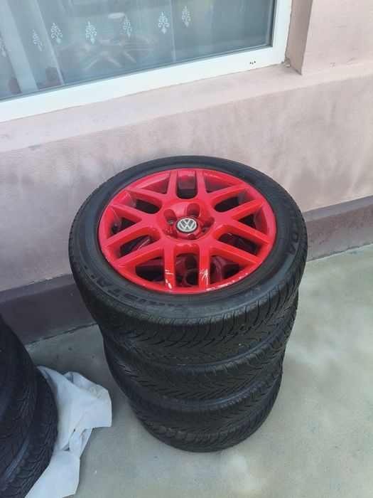 Jante golf 4 5×100 cu cauciucuri de iarna vând sau schimb cu ceva 5×112