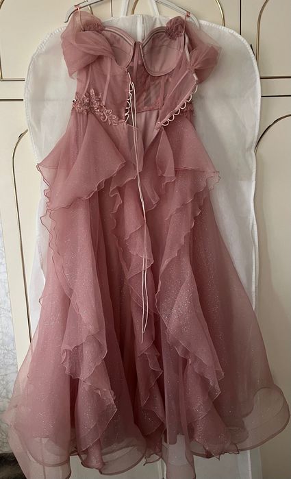 Елегантна розова рокля – като нова, носена само веднъж
