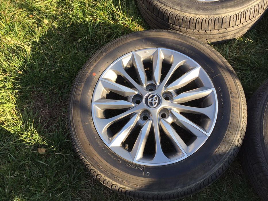 Оригинални джанти Toyota Avensis,Verso 16" 5x114.3 двуцветни