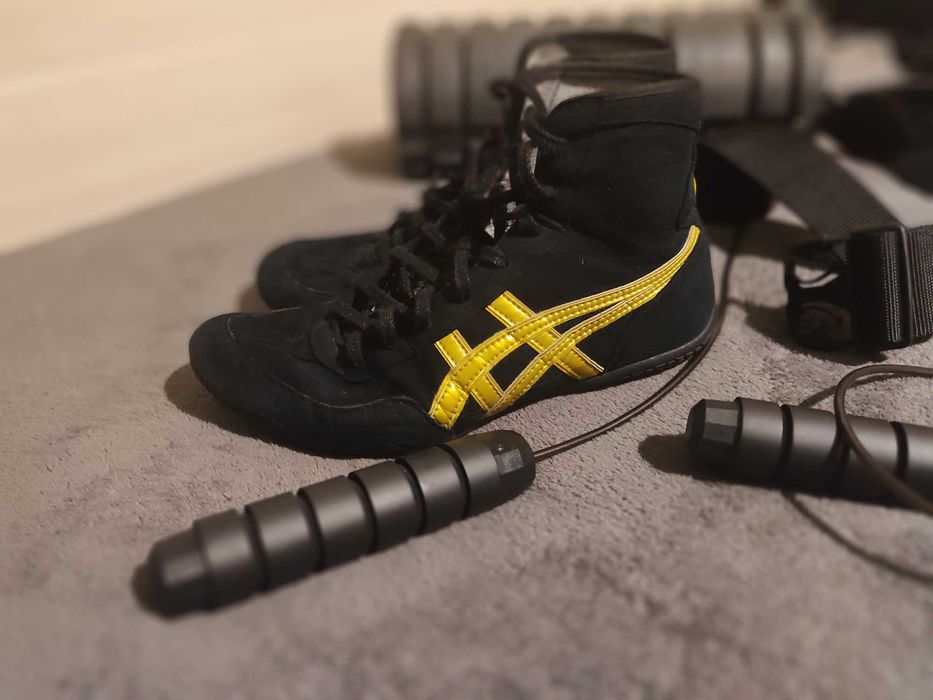 Борцовки Asics Tiger 41.5