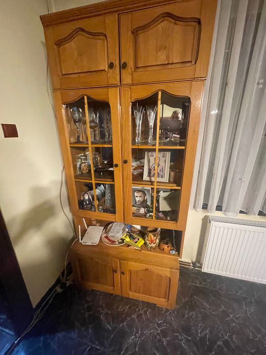 Vitrine lemn masiv 3 buc.