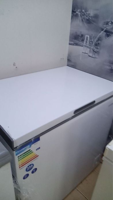 Продам морозильник