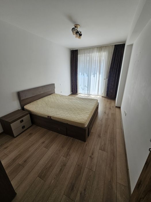 Proprietar Inchiriez apartament doua camere Maurer