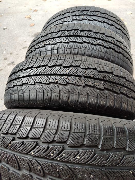 Комплект зимни гуми