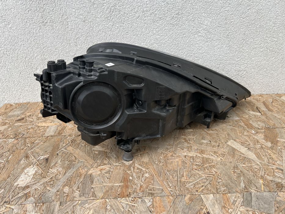 Far stanga Porsche Cayenne 9Y Full LED Adaptiv Original Europa