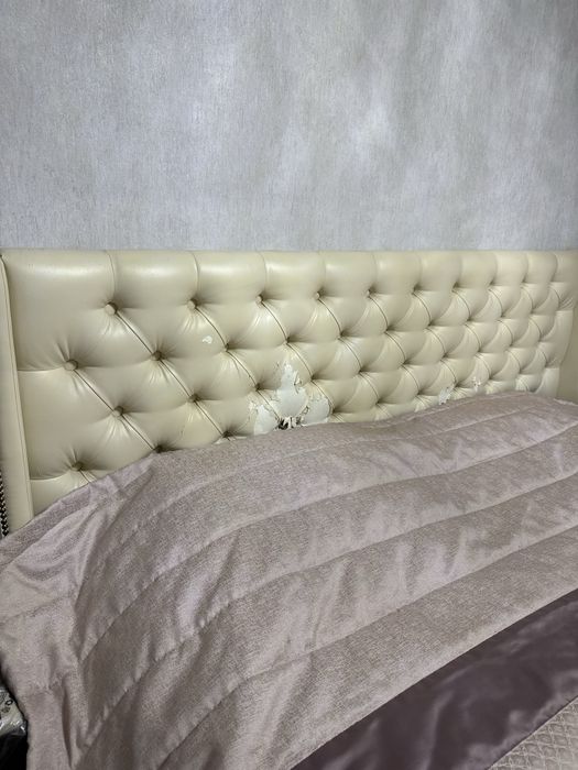 Продам двуспальную кровать