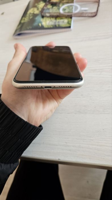 Ипхоне 11  абменга