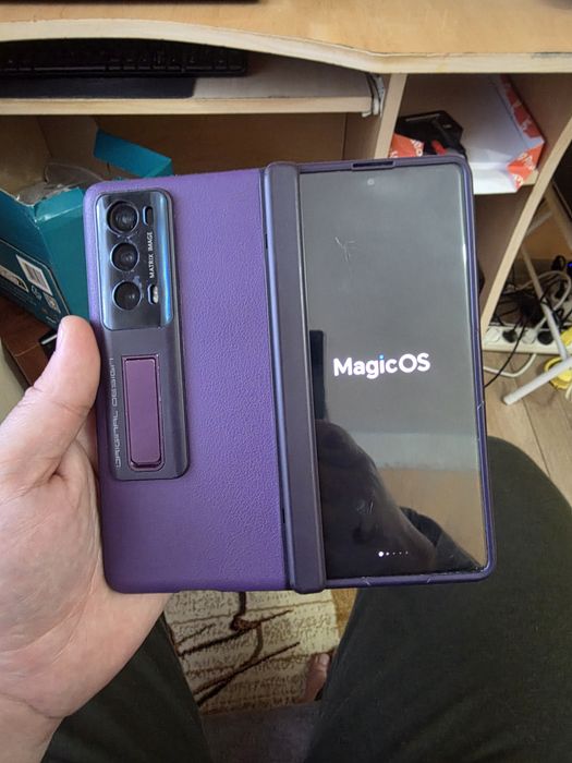 Telefon pliabil fold Honor magic V2 512 stocare 16 GB RAM