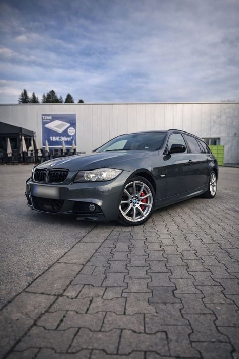 BMW 330d xDrive Touring LCI 3.0D 231 к.с.