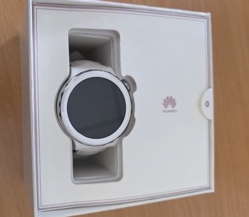 Часы Huawei watch gt3 pro ceramic