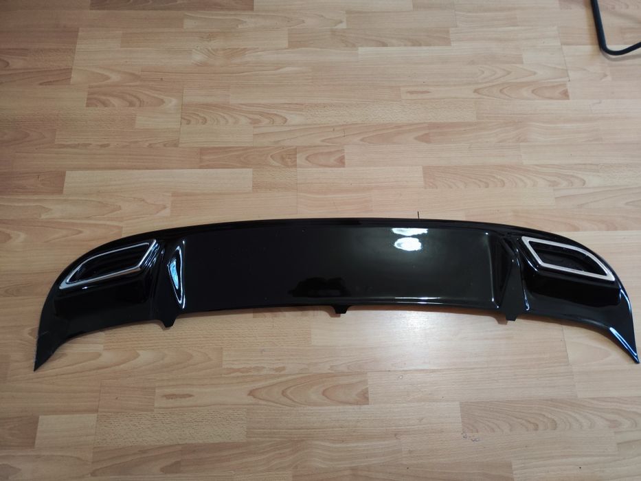 Difuzor bara spate prelungire lip Volkswagen VW Jetta MK6 negru lucios