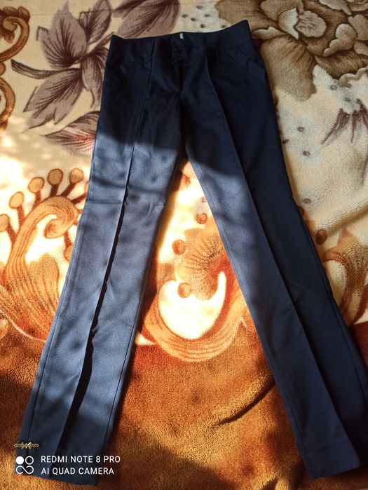 Женские брючки на 42 размер
