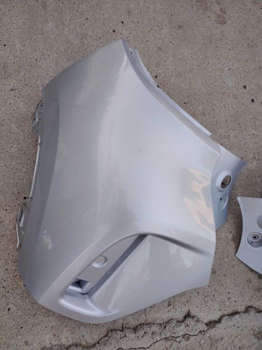 Flapsuri, capete bara spate Dacia spring