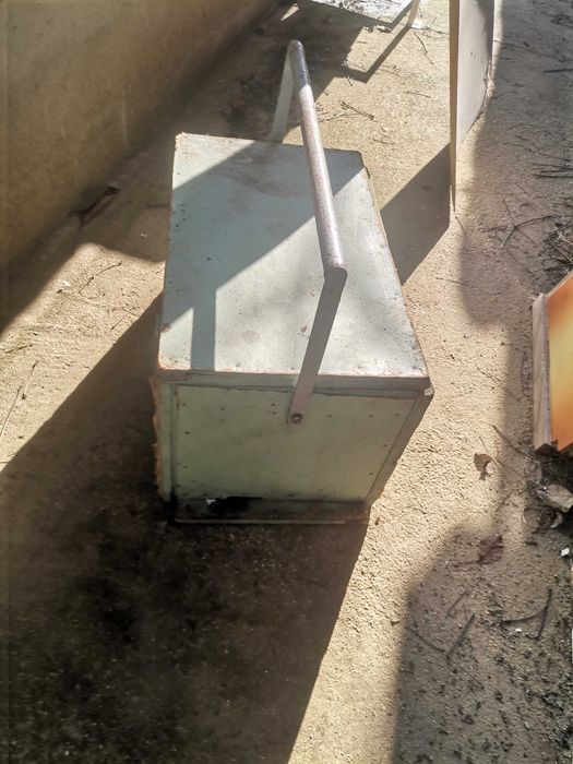 преносни сандъчета за пчелин и пчелни многокорпусни кошери