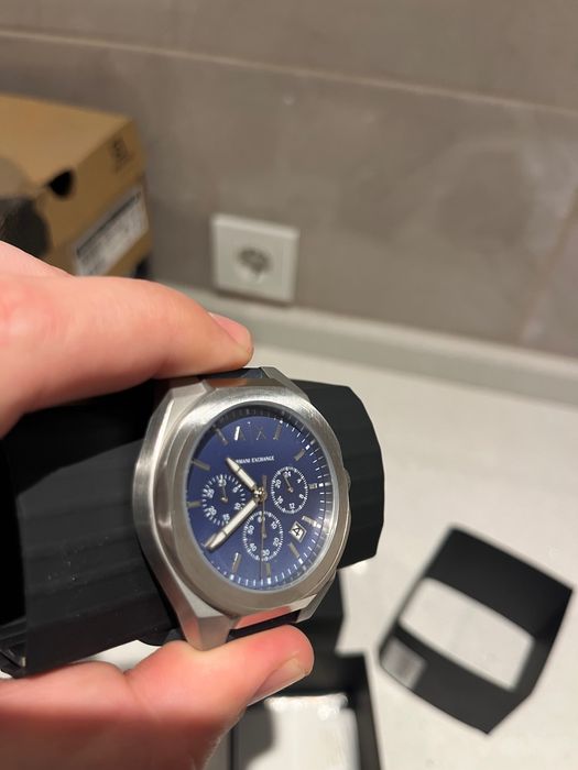 Armani Exchange часовник