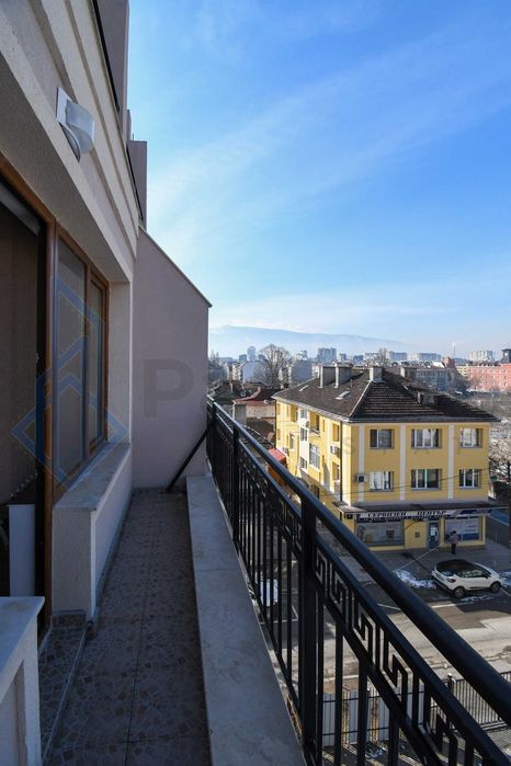 Дава се под наем Тристаен апартамент в София, Банишора - 105 кв.м за 597.21 € - Снимка #13