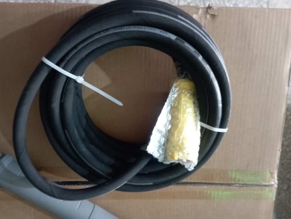 Пистолет Кёрхер новый + шланг