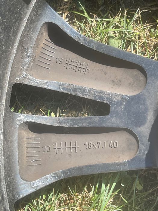 Jantă aliaj originală Nissan Qashqai 18” 7J ET40