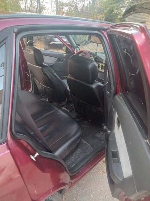 Продам машину дэу нексия 2