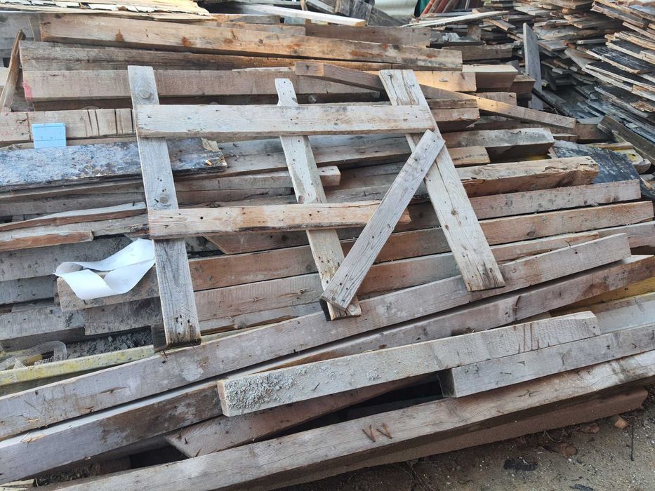 Продавам използван кофраж