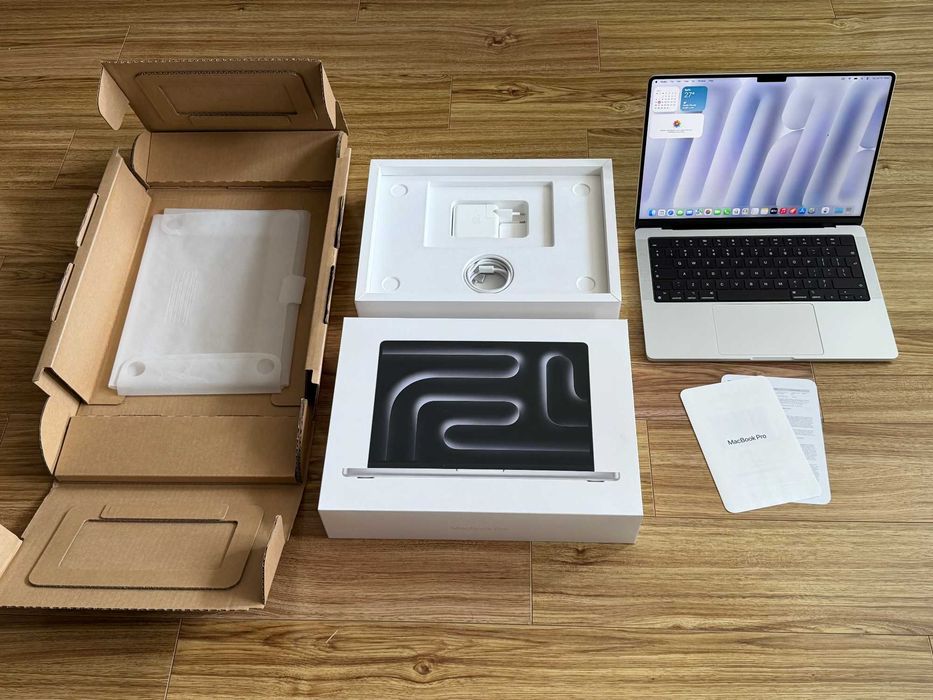 MacBook Pro 14`M3 Pro/11 CPU/14 GPU/18GB RAM/512GB SSD/Батерия 100%/Като Нов/Silver