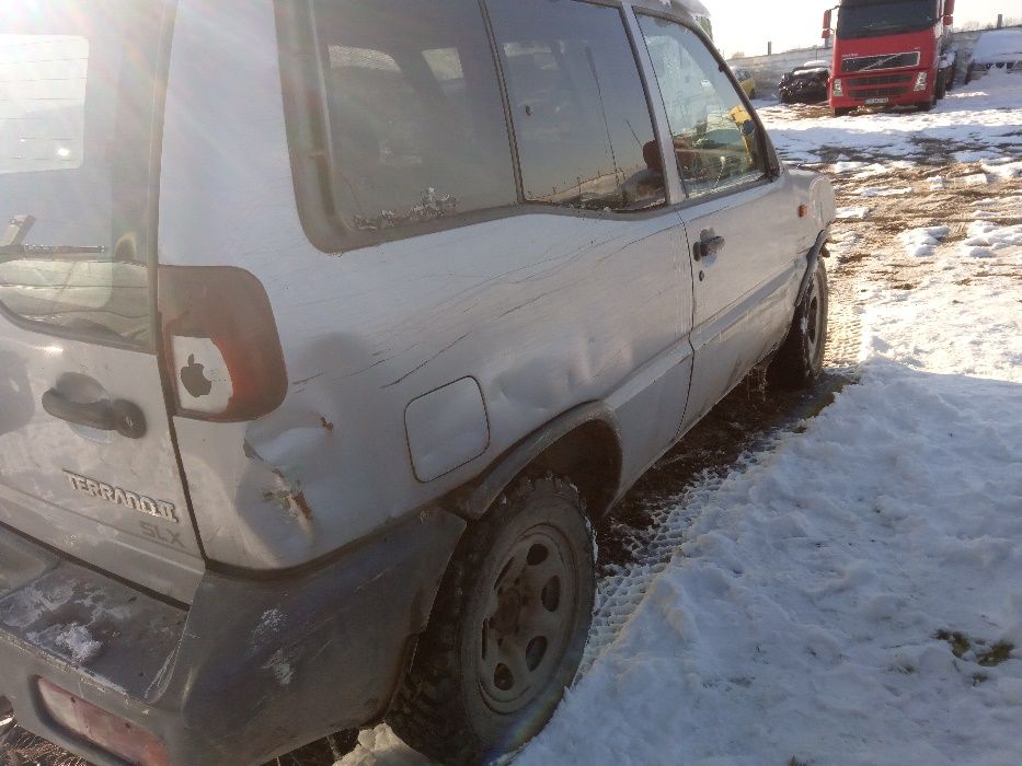 нисан терано 2.7TDI-125к.с-1998г,3 врати,на части