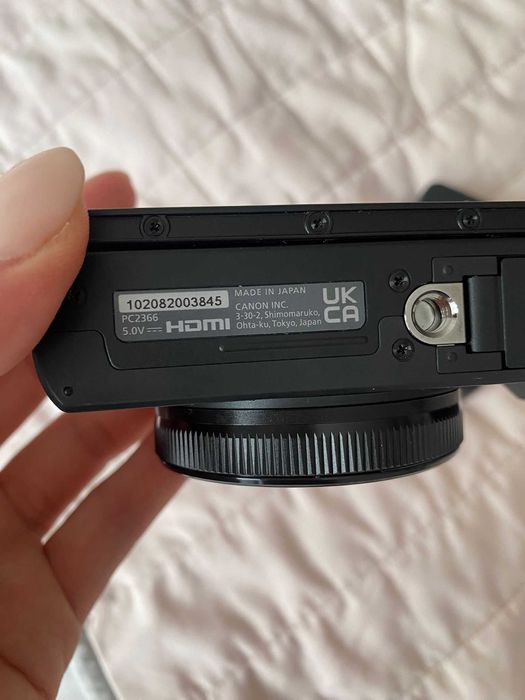 Canon G7X Mark III