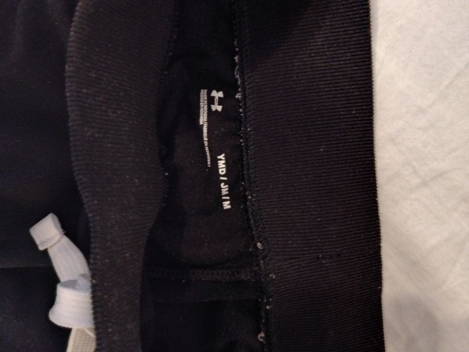 pantaloni băieți Underarmour