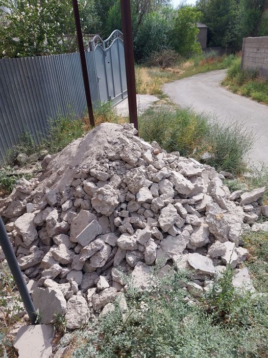 Продаётся бут, железо - бетон